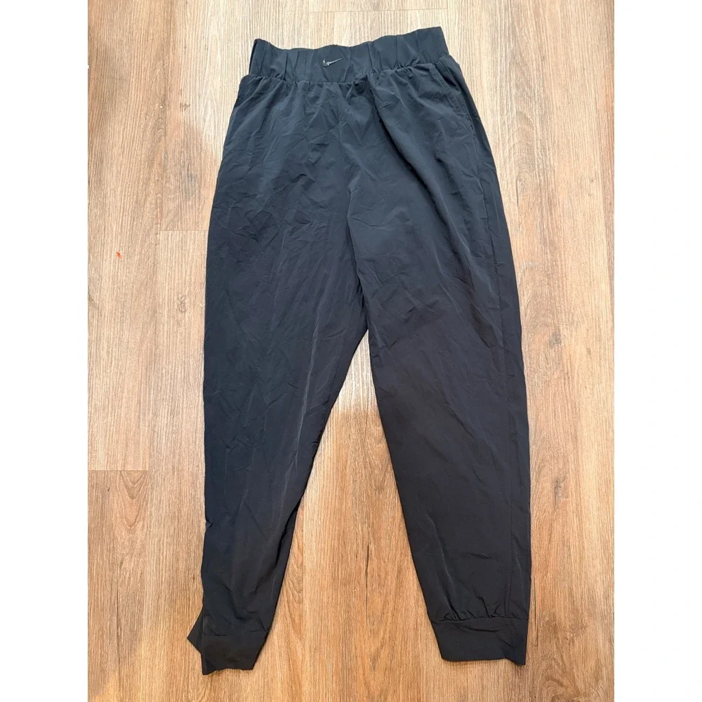 Nike Dri-FIT Women's Black Jogger Pants Elastic Waist Athletic Sz‎ M